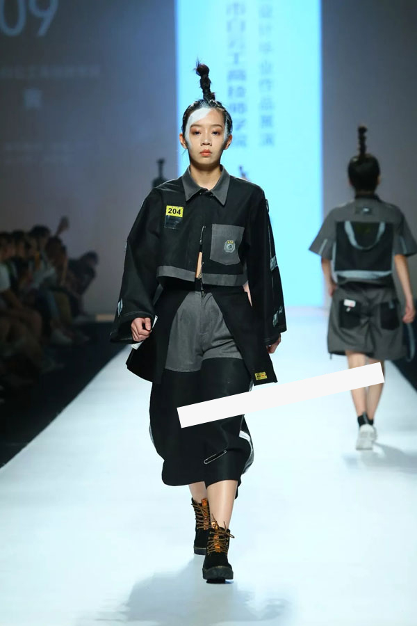 【2019年度】广州白云工商技师学院服装设计毕业作品展演插图54