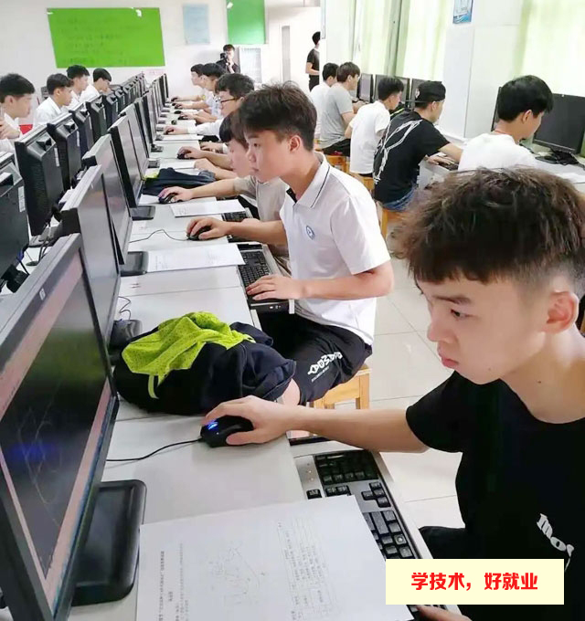 广州白云工商技师学院机电系学子